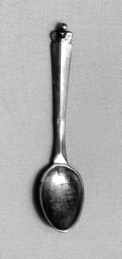 Snuff spoon
