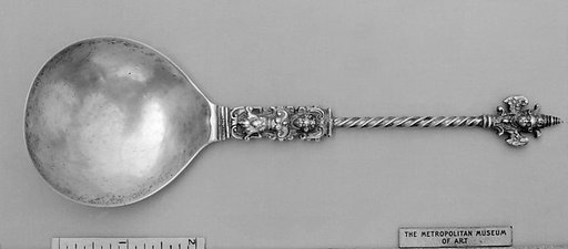 Figure-top spoon