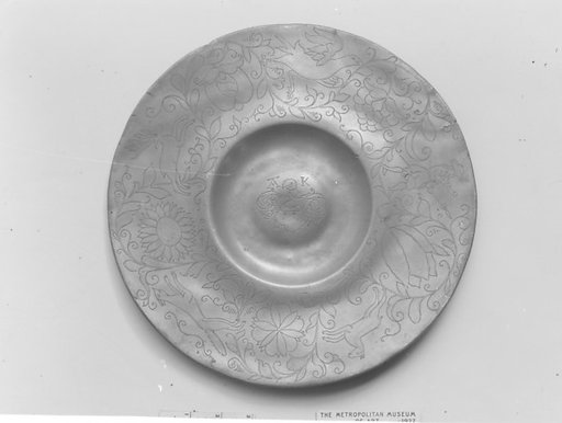 Plate