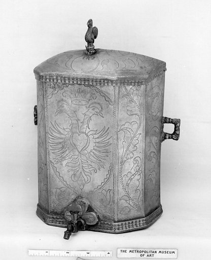 Lavatory or portable cistern