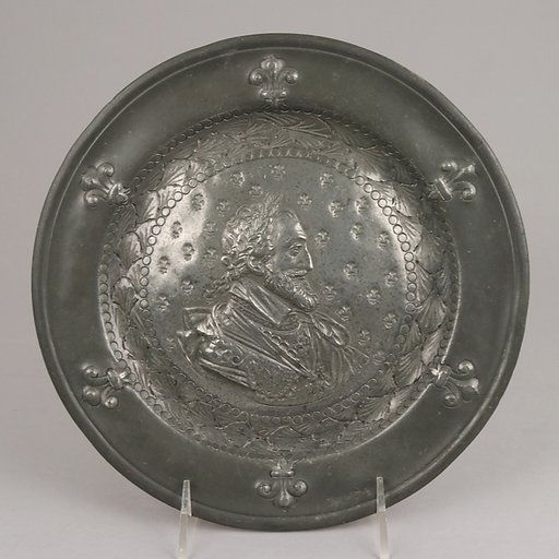 Plate with relief portrait of Henry IV of France