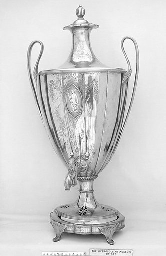 Tea urn