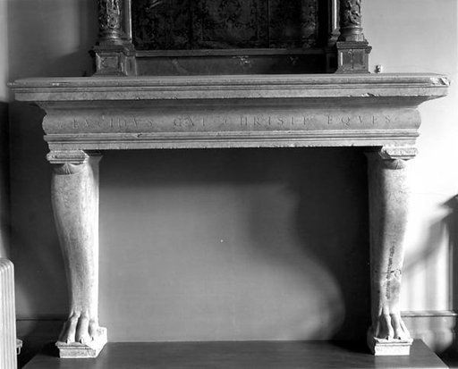 Mantel
