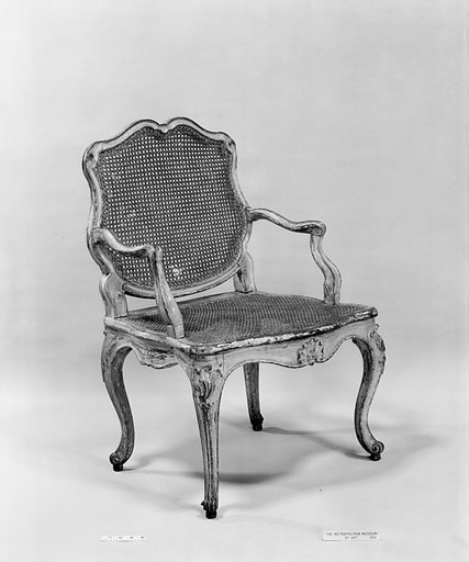 Armchair (fauteuil)