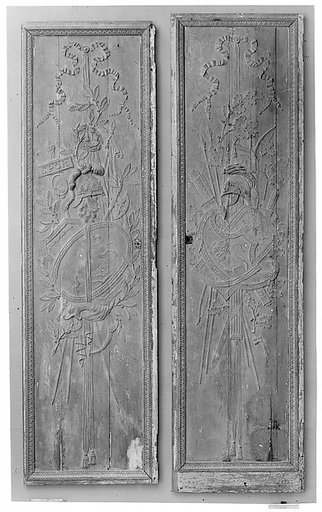 Panel with trophy representing Africa