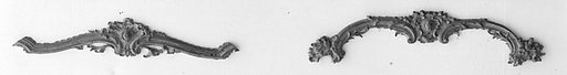 Pair of frame fragments (cross-bar)