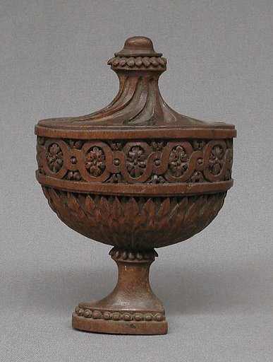 Vase detail