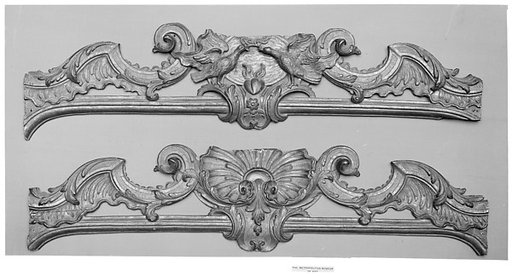 Pair of frame fragments