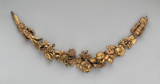 Garland (part of a set)