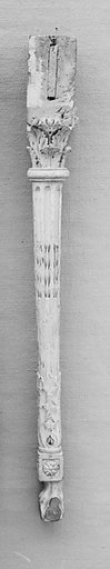 Table leg