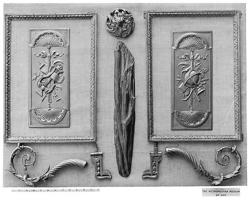 Set of three hooks for espagnolettes