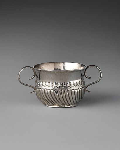 Miniature cup