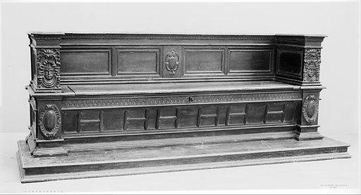 Bench (cassapanca)