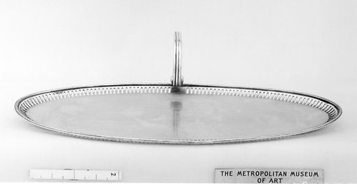 Pen tray