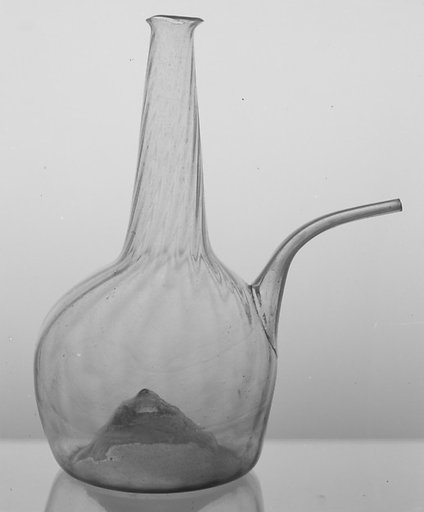 Wine vessel