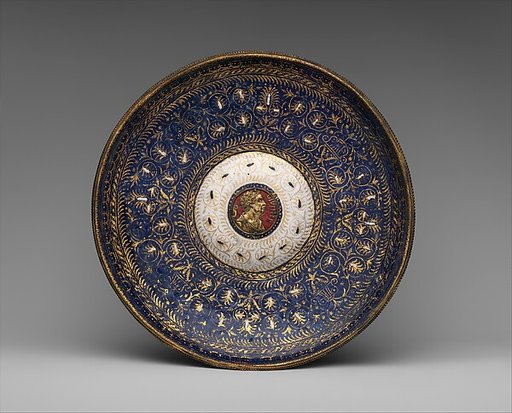 Plate