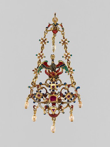 Pendant in the form of a phoenix