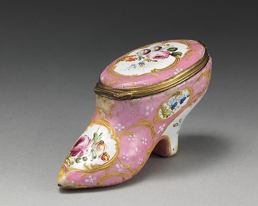 Shoe-shaped bonbonnière