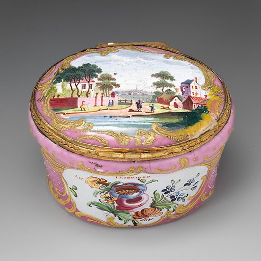 Snuffbox with village scene