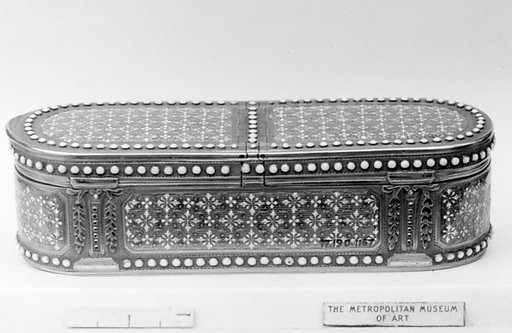 Snuffbox
