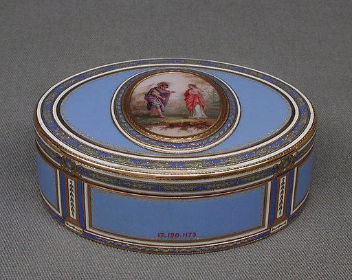 Snuffbox