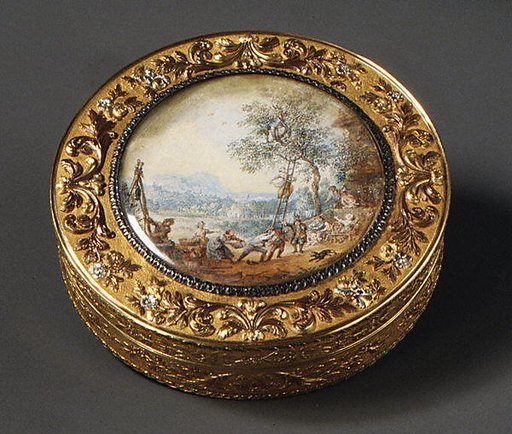 Snuffbox with scene of harvesting fruit