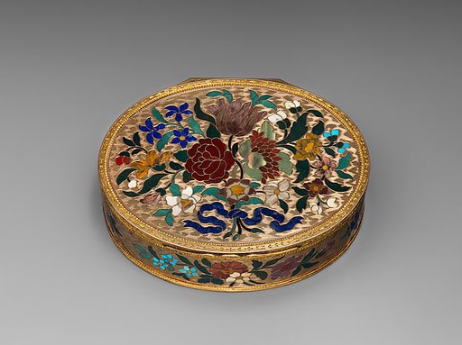 Snuffbox
