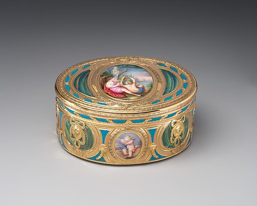 Snuffbox
