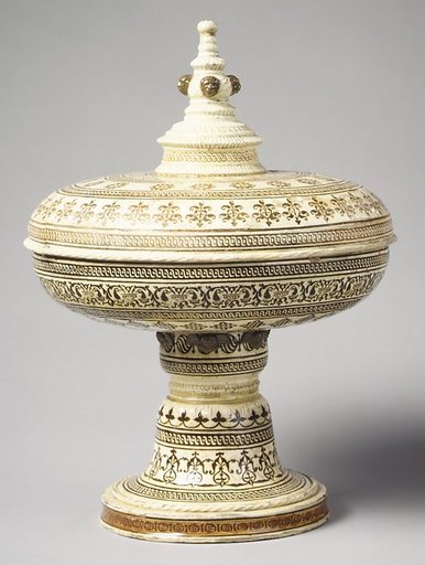Tazza with cover