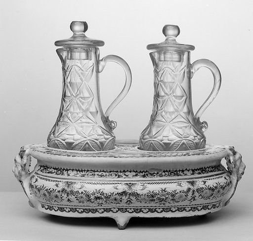 Cruet stand with cruets