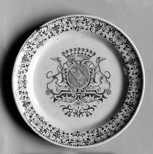 Plate