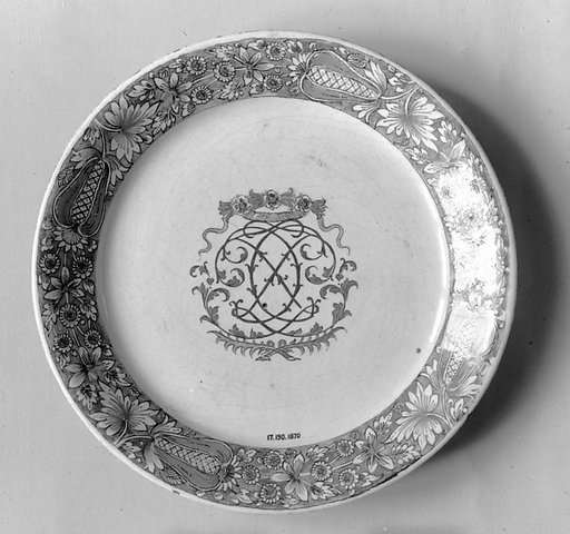 Plate