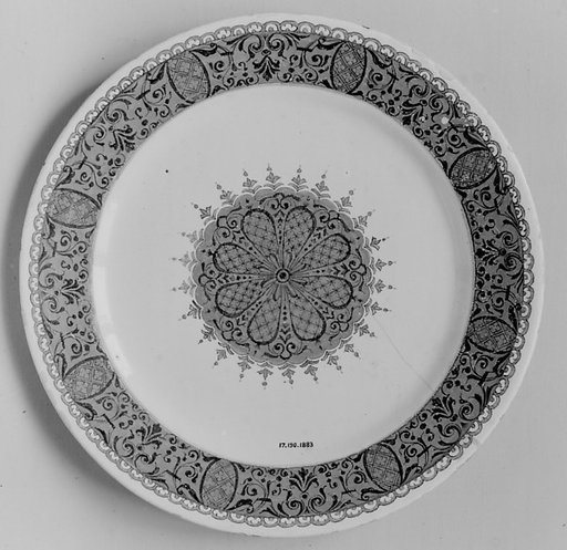 Plate