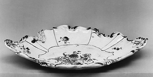 Tureen tray (part of a set)