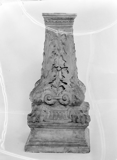 Pedestal
