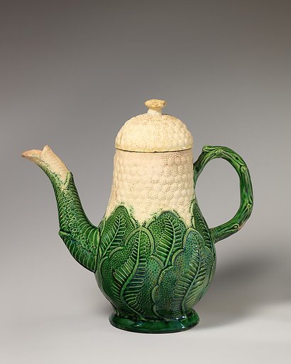 Chocolate pot with cover