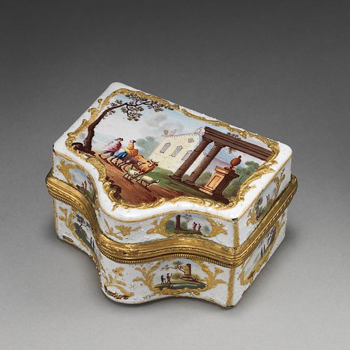 Snuffbox