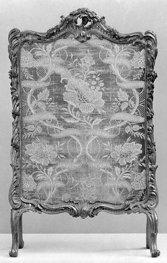 Fire screen