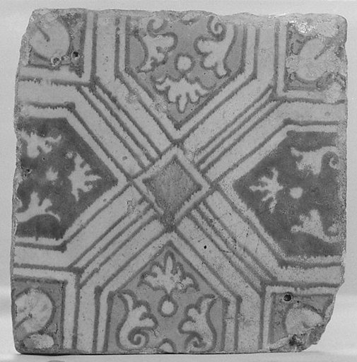 Floor tile