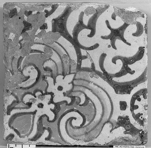 Floor tile