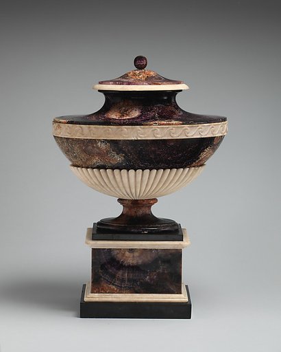 Urn