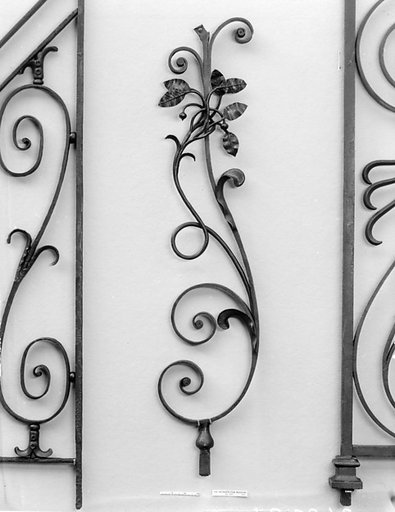 Baluster
