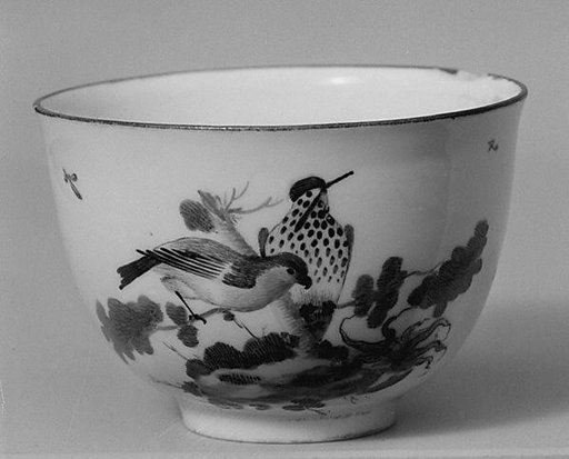 Cup (part of a service)