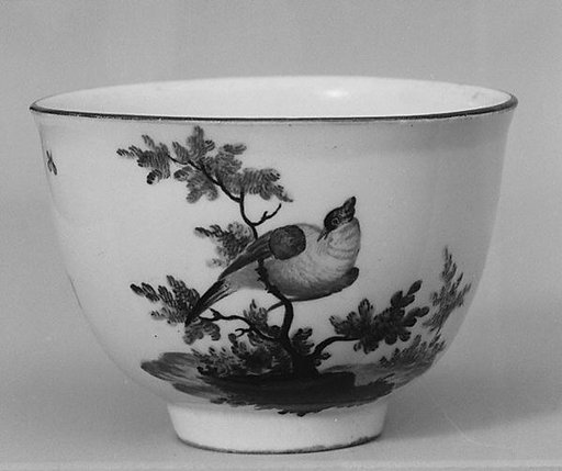 Cup (part of a service)