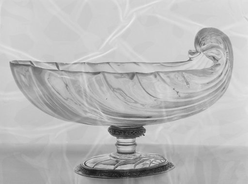 Standing cup