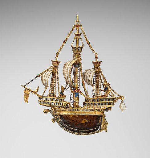 Pendant in the form of a ship