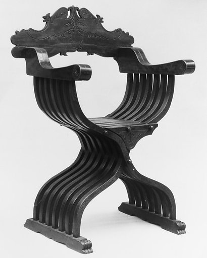 Folding armchair