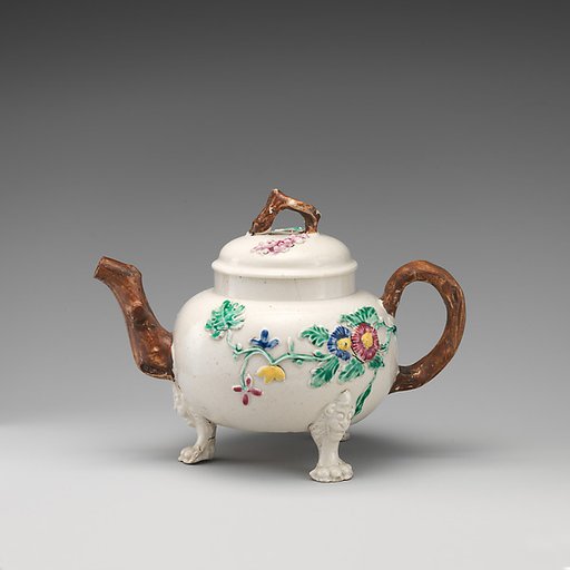 Footed teapot