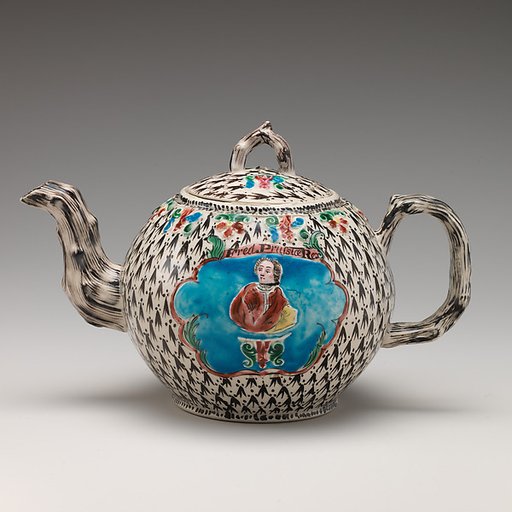 Teapot with portrait of Frederick the Great of Prussia (1712–1786)