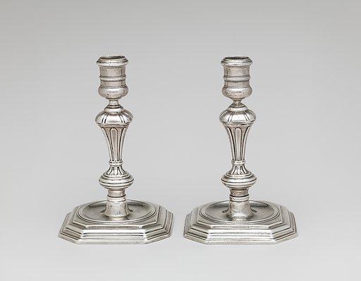 Pair of candlesticks